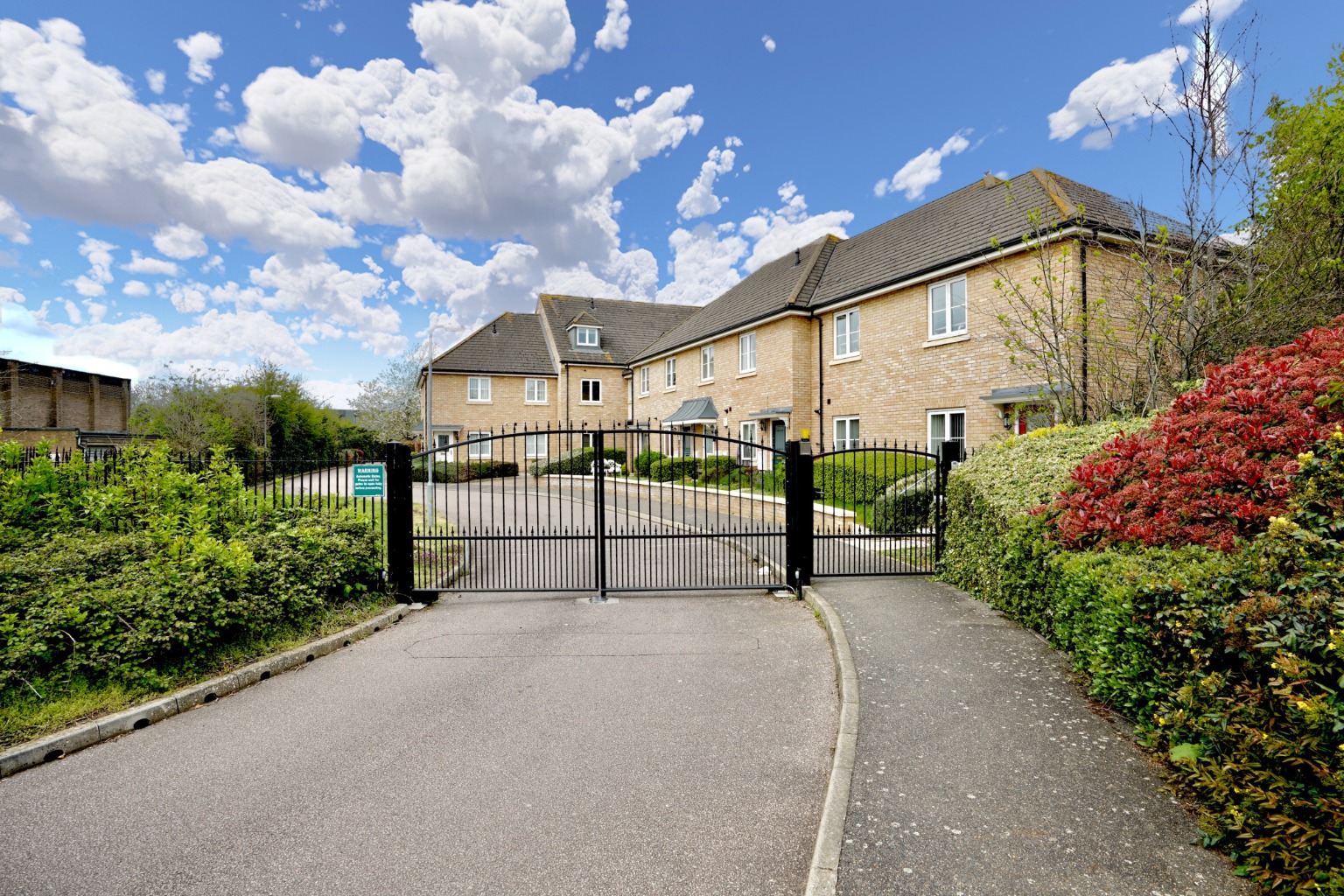 2 bed flat for sale in Leas Close, St. Ives 12