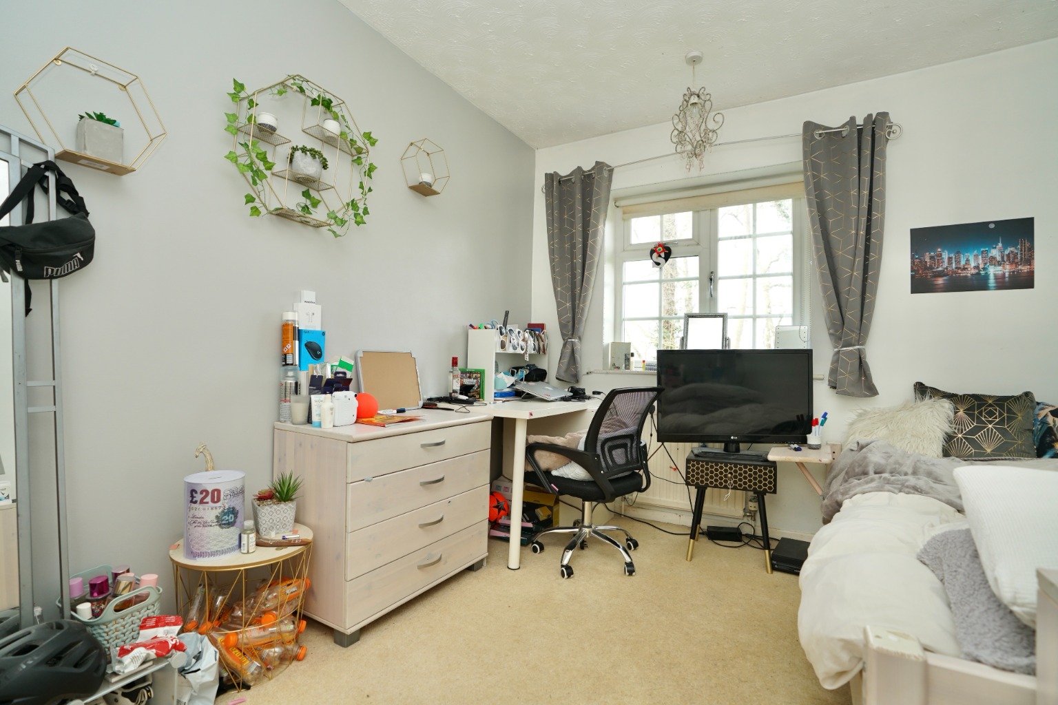 4 bed detached house for sale in Graveley Way, Huntingdon 11