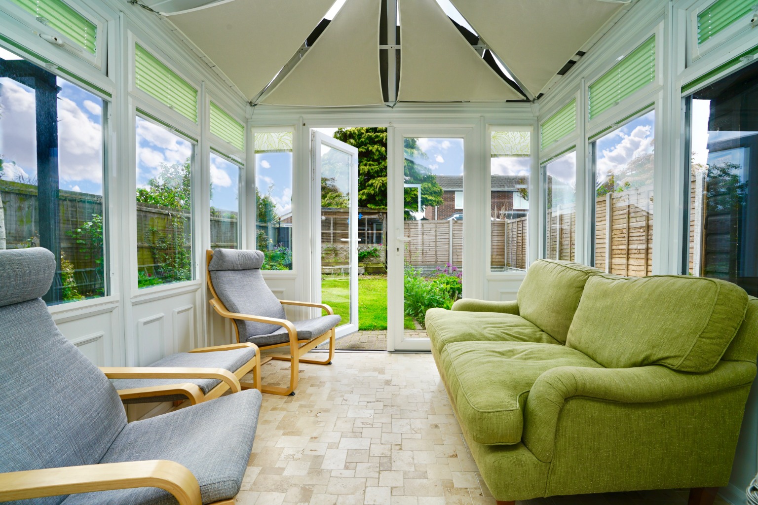 3 bed semi-detached house for sale in Leechcroft, Huntingdon  - Property Image 7