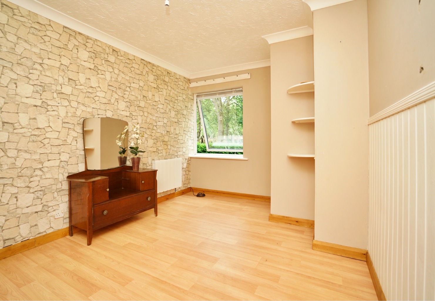 2 bed ground floor flat for sale in Grammar School Walk, Huntingdon 8