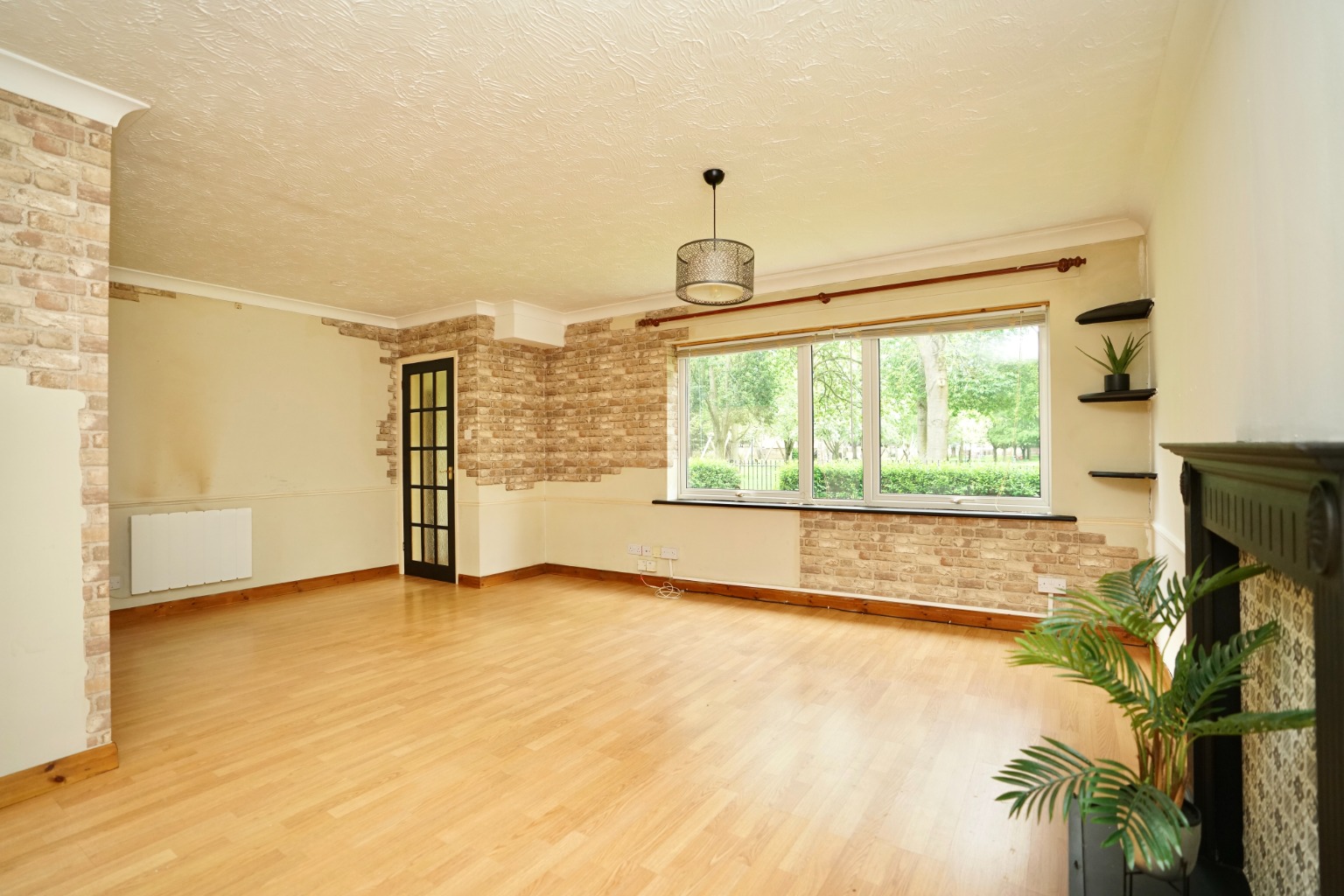 2 bed ground floor flat for sale in Grammar School Walk, Huntingdon  - Property Image 6