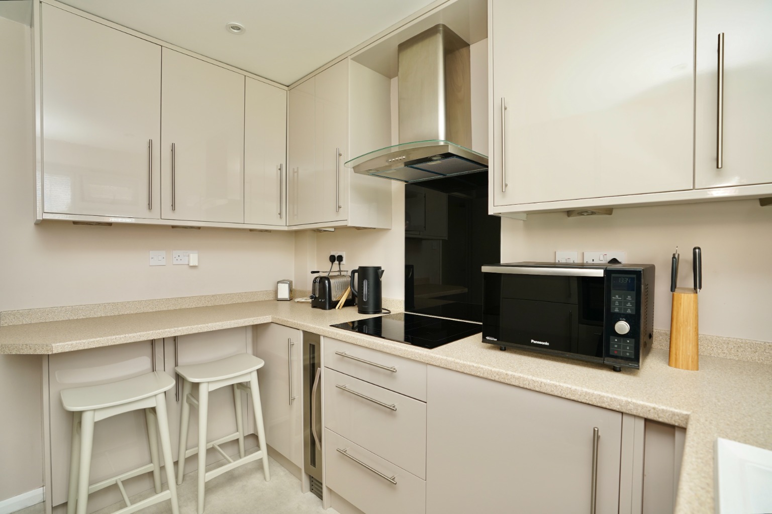 2 bed semi-detached bungalow for sale in Hawthorn Way, St. Ives 6