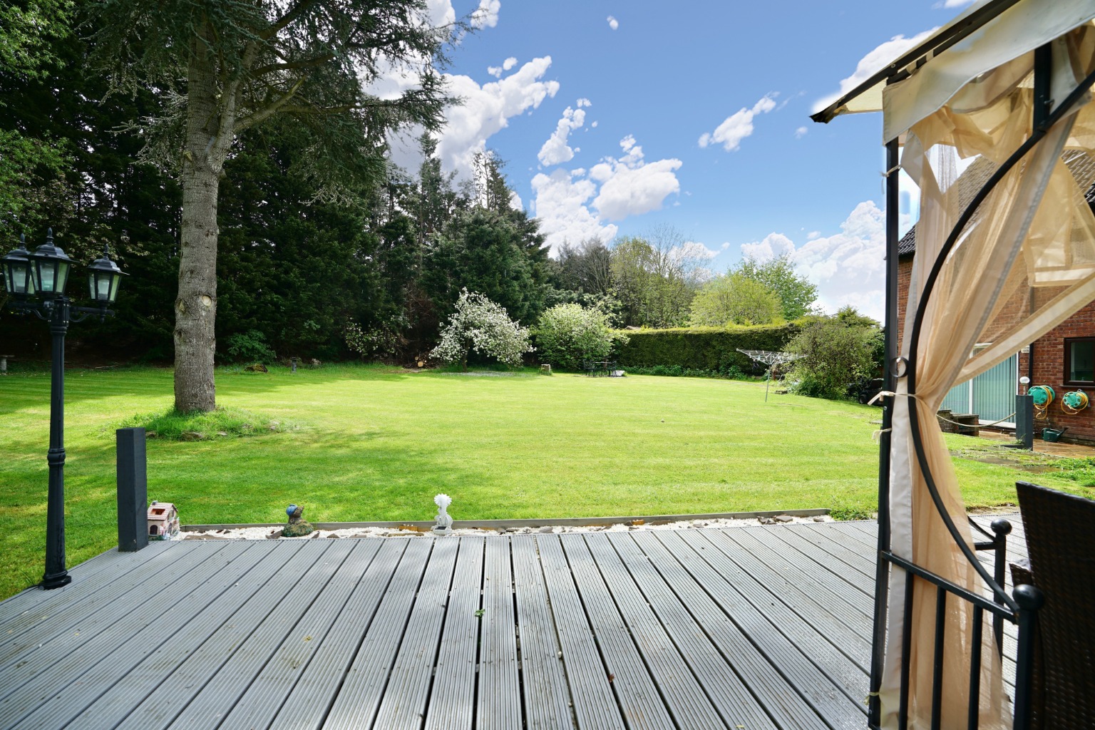 4 bed detached house for sale in Beech End, Huntingdon  - Property Image 15