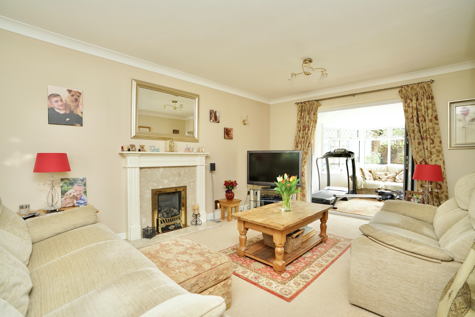 3 bed detached house for sale in Bluegate, Huntingdon  - Property Image 2