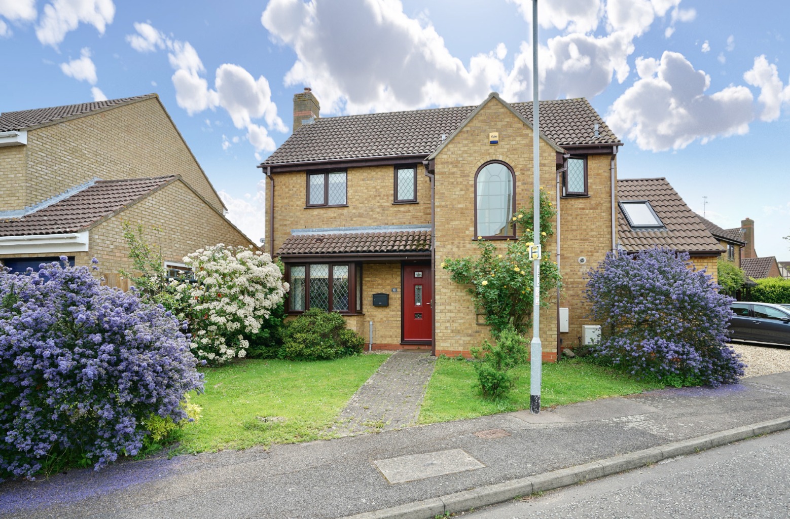 3 bed detached house for sale in Bluegate, Huntingdon  - Property Image 1