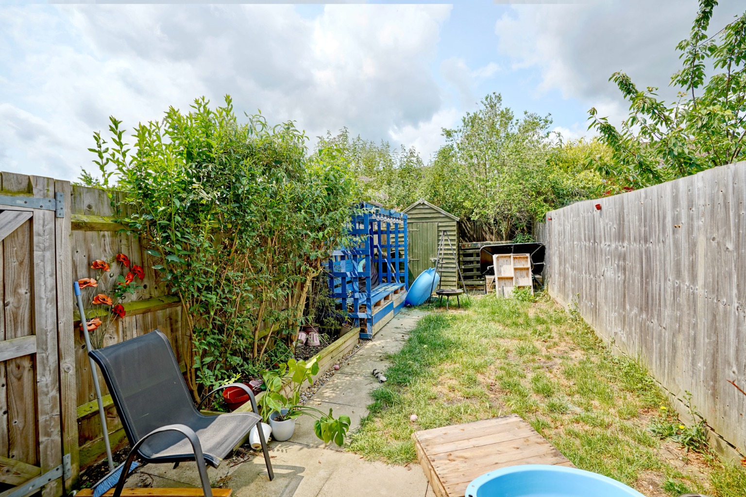 2 bed terraced house for sale in Ruston Close, Huntingdon 3