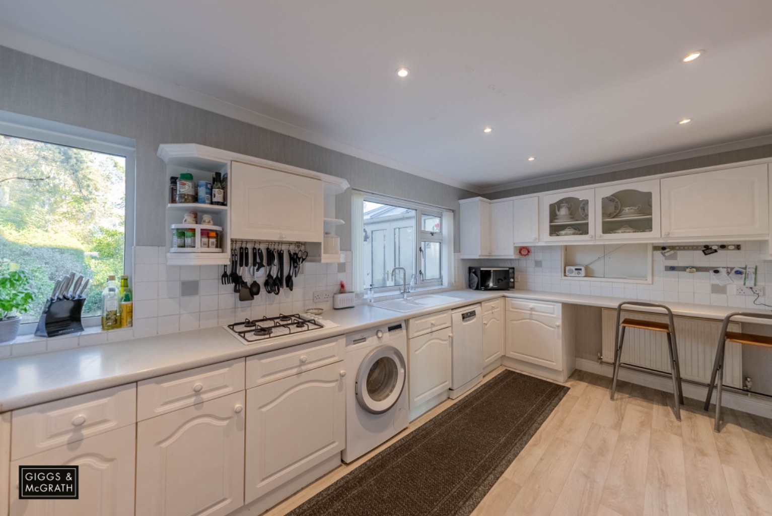 4 bed detached house for sale in Houghton Road, St. Ives 1