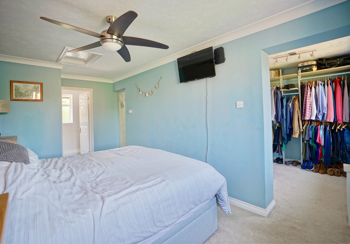 4 bed detached house for sale in Lake Way, Huntingdon  - Property Image 8