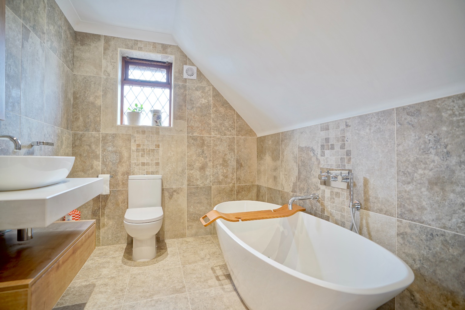 4 bed detached house for sale in Van Diemans Way, Huntingdon 5