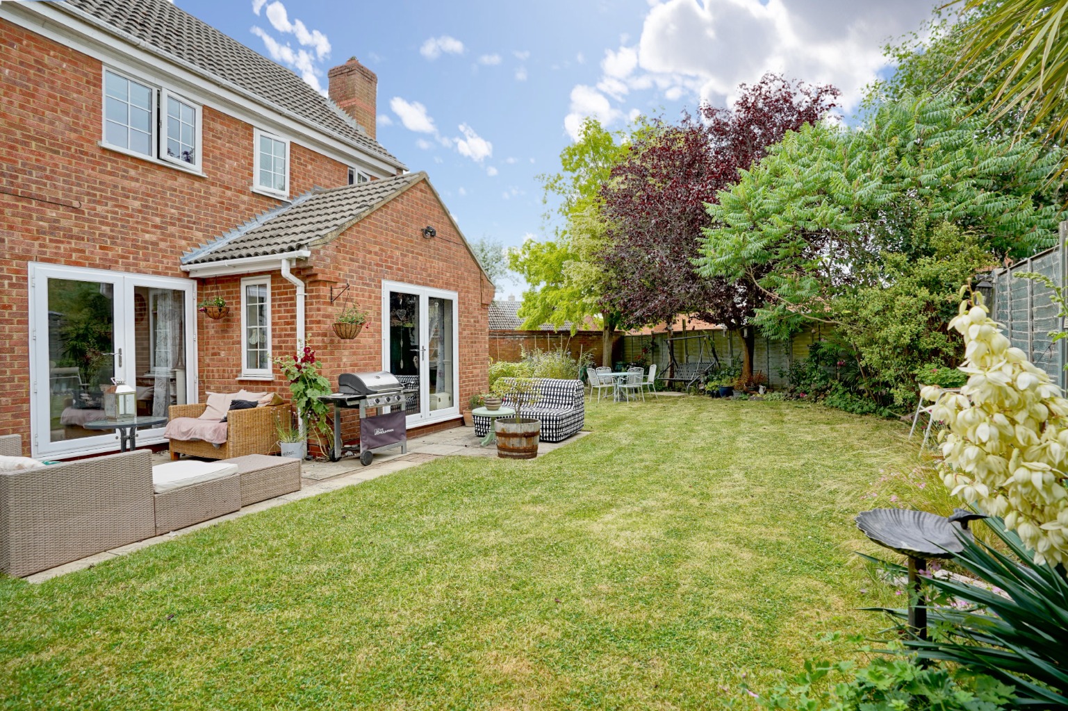 4 bed detached house for sale in Bluegate, Huntingdon  - Property Image 4