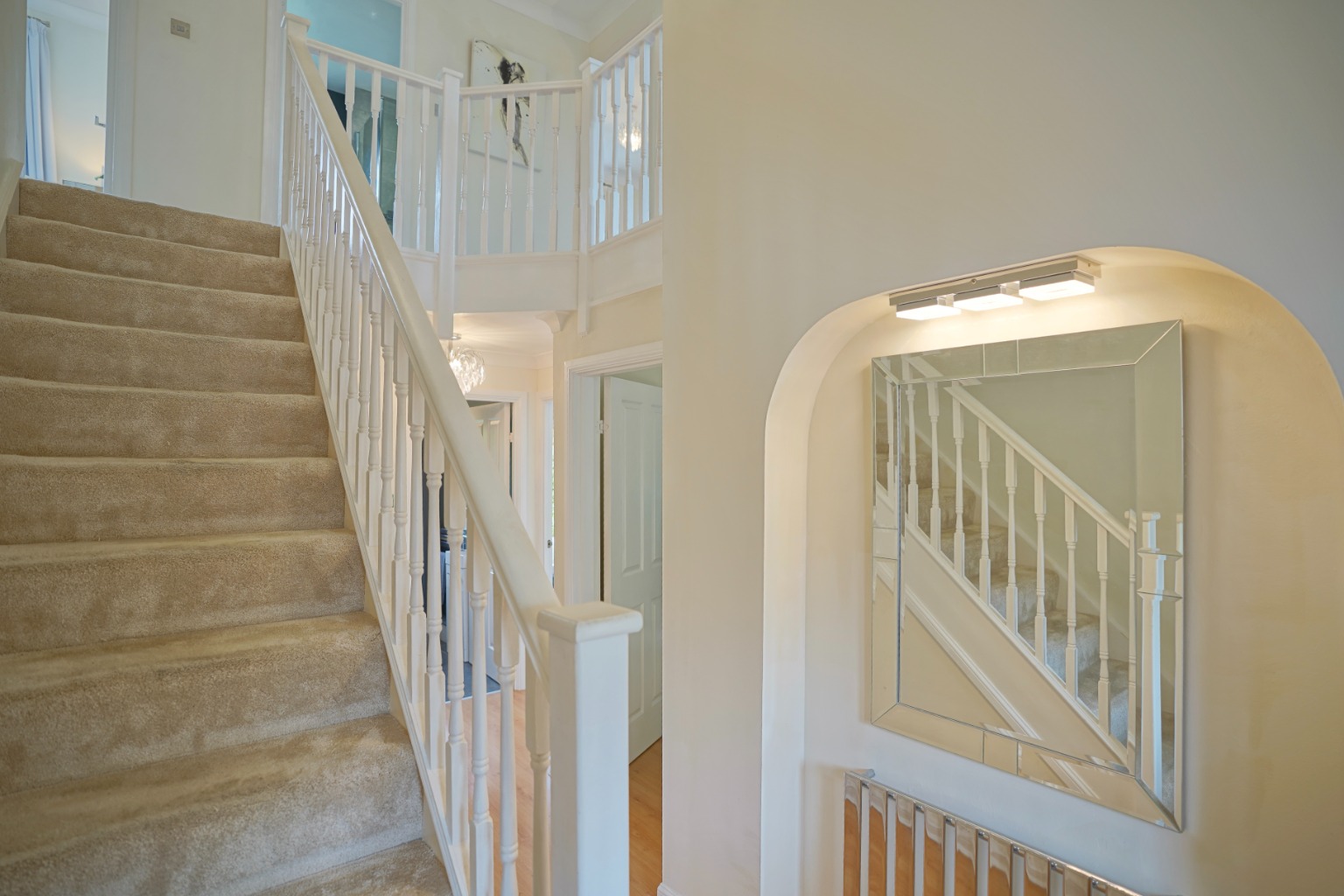 4 bed detached house for sale in Sumerling Way, Huntingdon  - Property Image 8