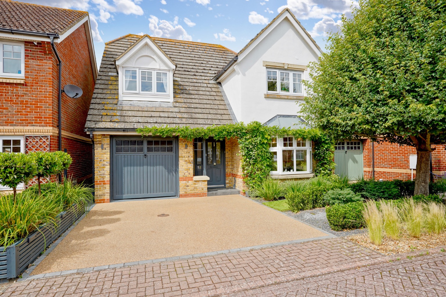 4 bed detached house for sale in Sumerling Way, Huntingdon, PE28