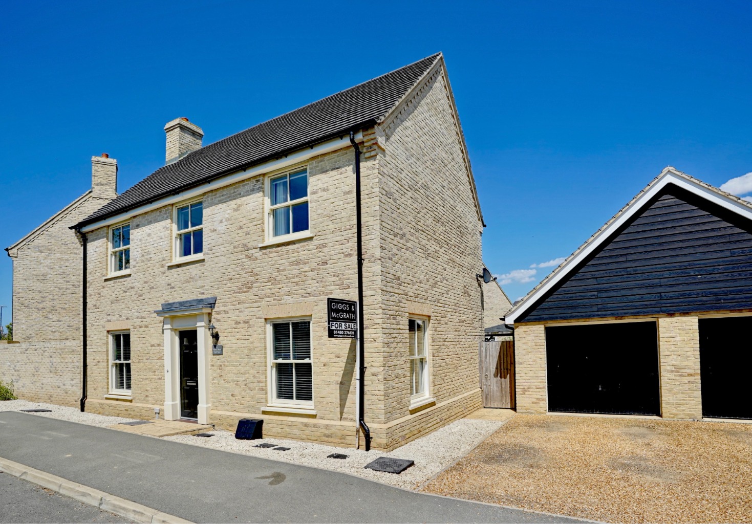 3 bed detached house for sale in Bayley Road, Huntingdon 16