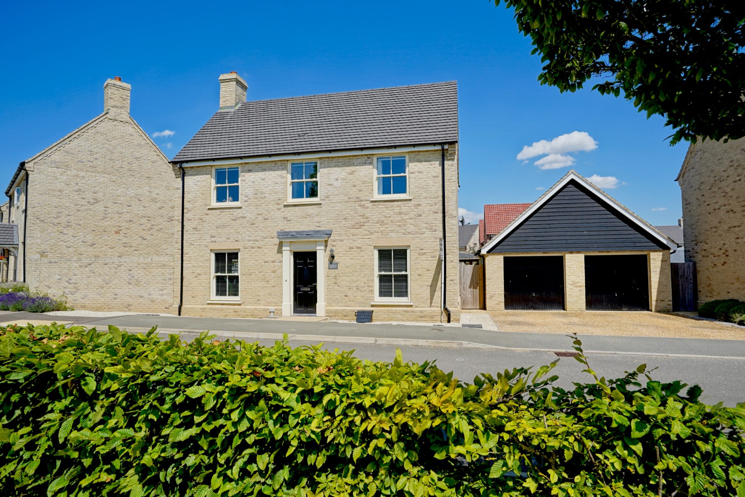 3 bed detached house for sale in Bayley Road, Huntingdon - Property Image 1