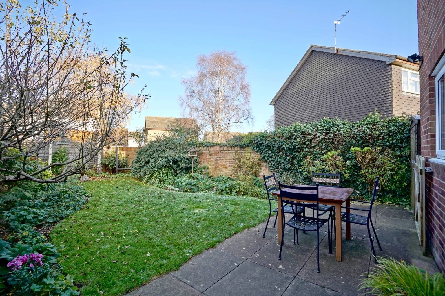 3 bed detached house for sale in The Paddock, Huntingdon  - Property Image 4