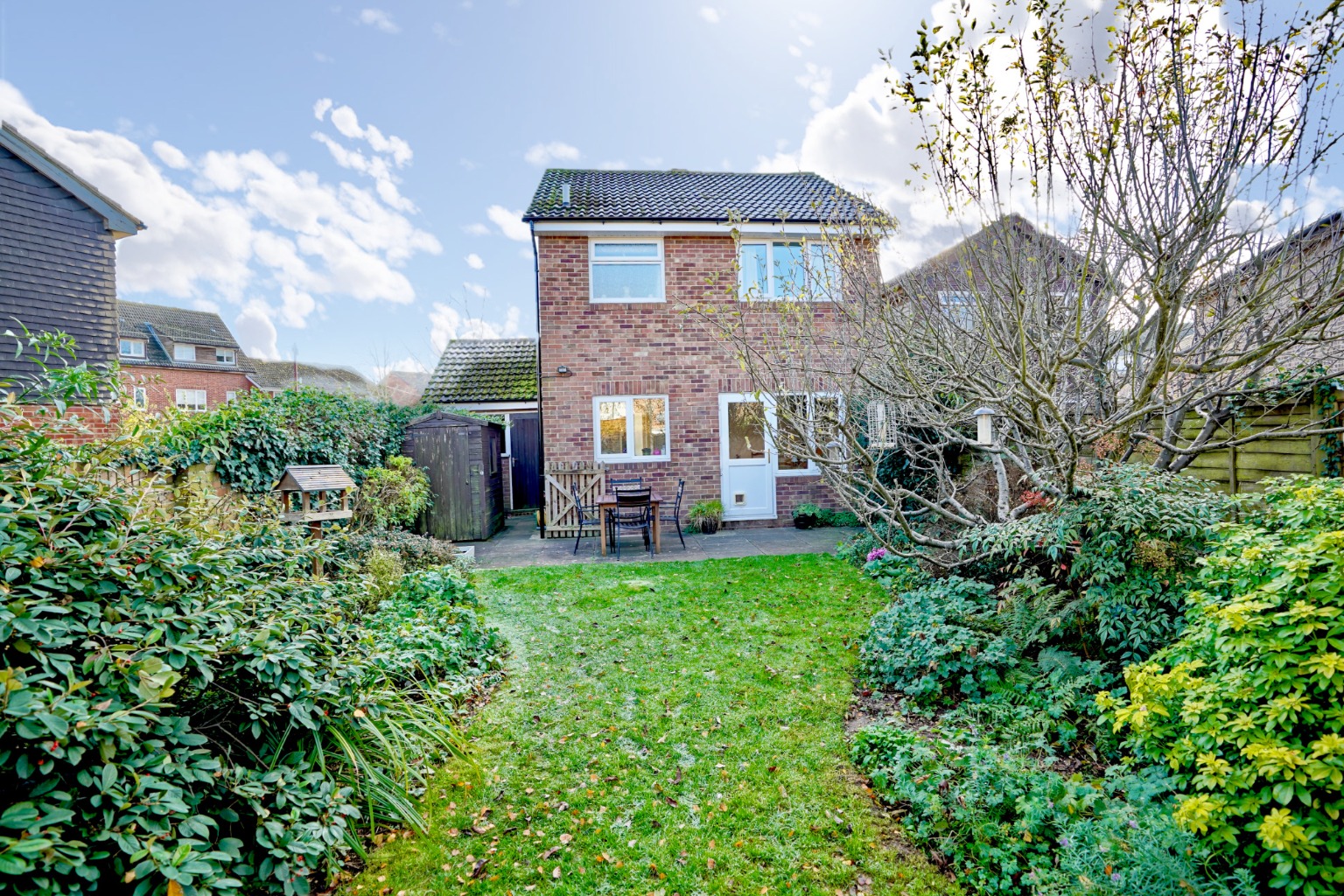 3 bed detached house for sale in The Paddock, Huntingdon 9