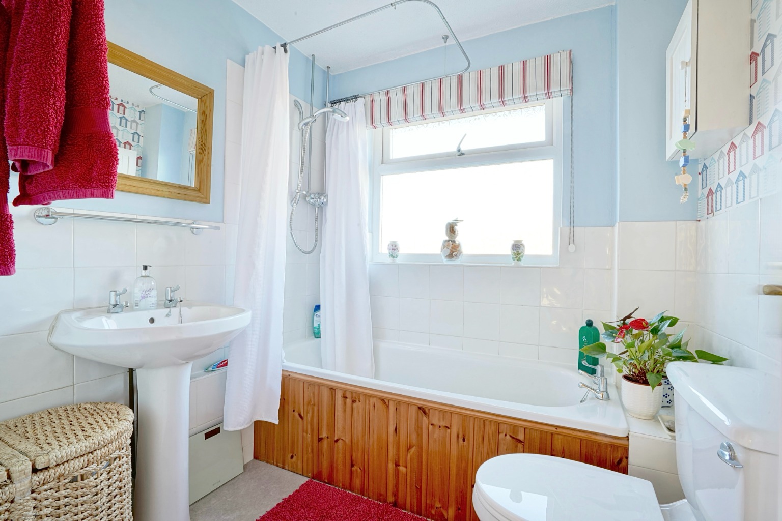 3 bed detached house for sale in The Paddock, Huntingdon 5