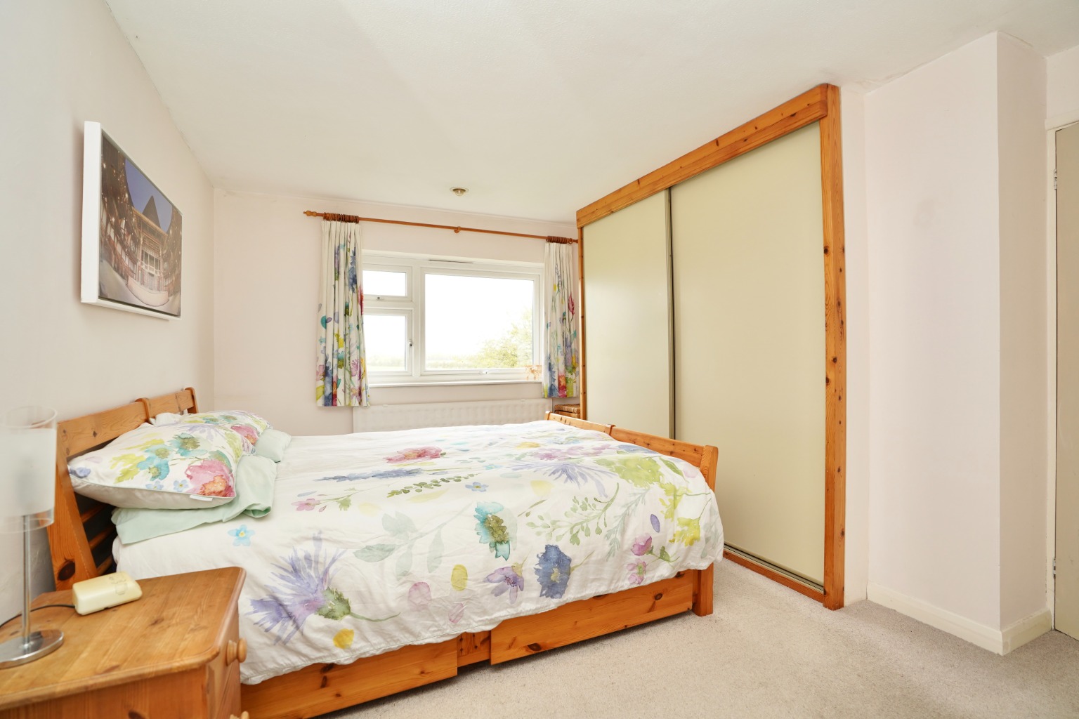 4 bed detached house for sale in Chapel Close, Huntingdon 10