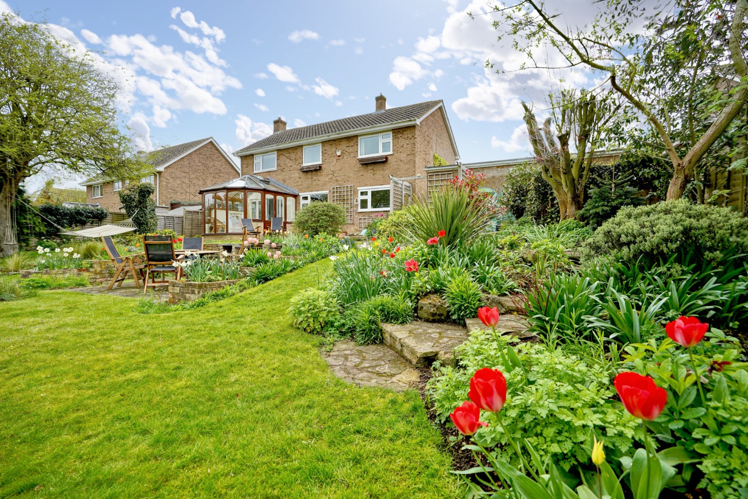 4 bed detached house for sale in Chapel Close, Huntingdon 16