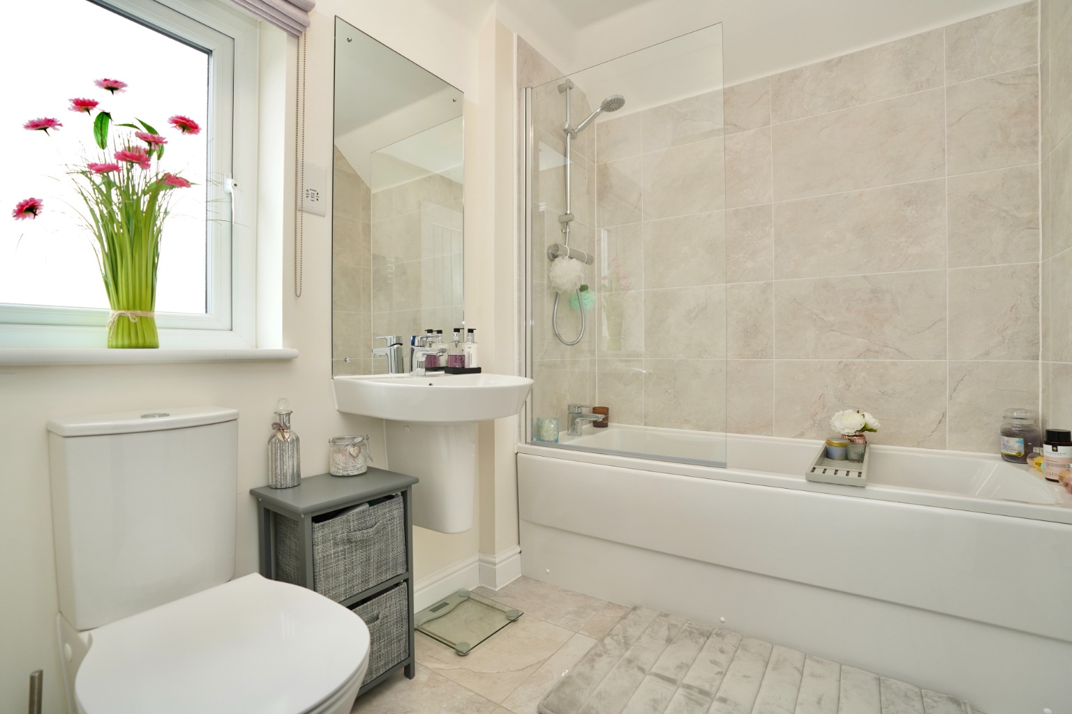 4 bed detached house for sale in Peccle Close, Huntingdon  - Property Image 13