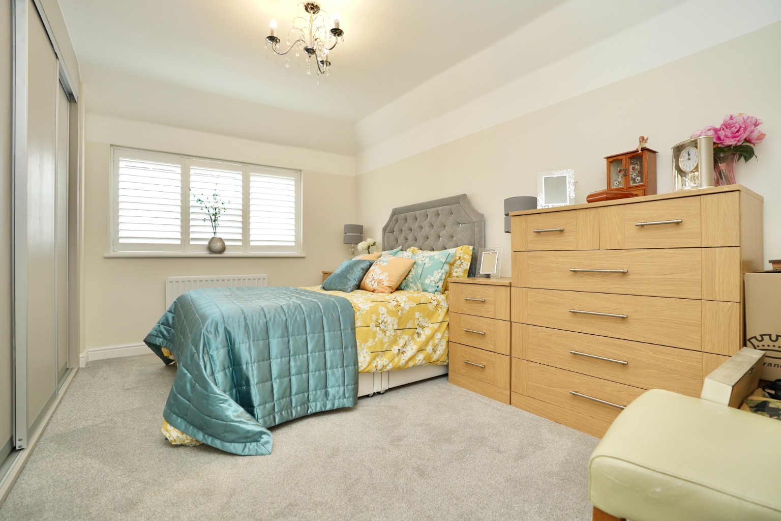 4 bed detached house for sale in Peccle Close, Huntingdon 10