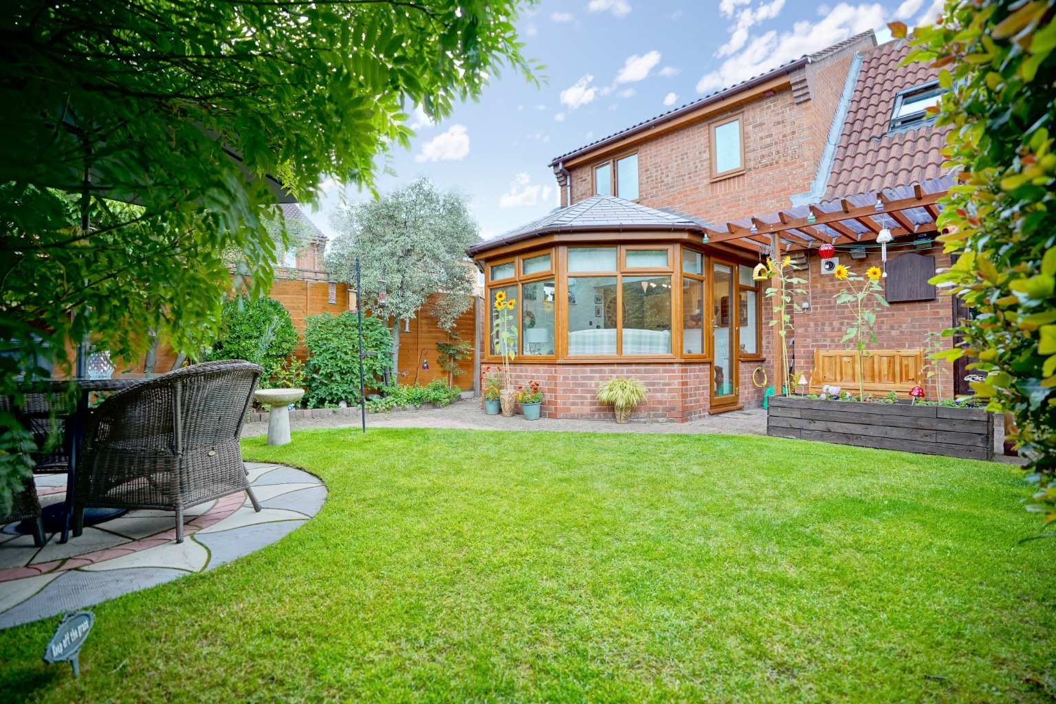 3 bed detached house for sale in Parkgate, Huntingdon  - Property Image 5