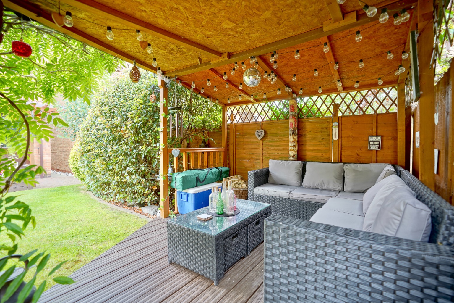 3 bed detached house for sale in Parkgate, Huntingdon 11