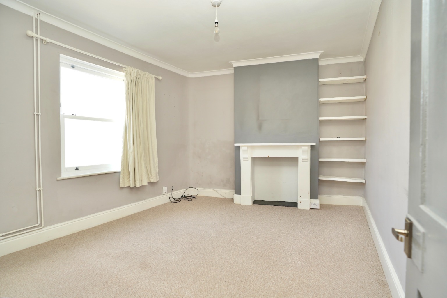 2 bed end of terrace house for sale in Great Northern Street, Huntingdon 4
