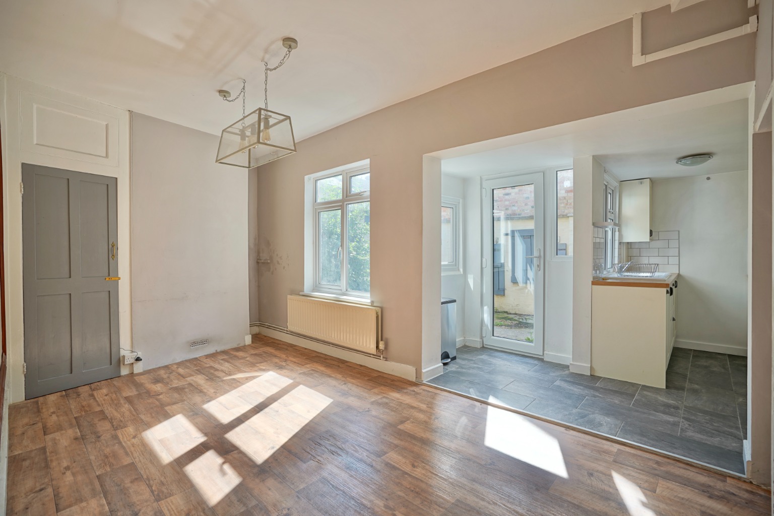 2 bed end of terrace house for sale in Great Northern Street, Huntingdon  - Property Image 3