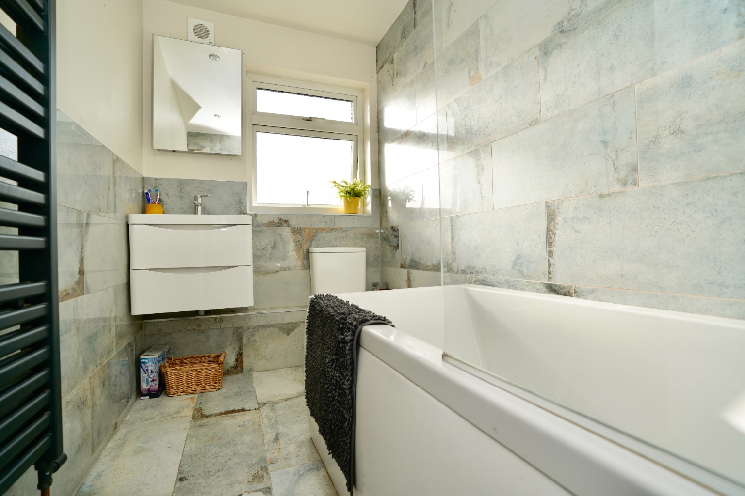 4 bed end of terrace house for sale in Shakespeare Road, St. Ives  - Property Image 11