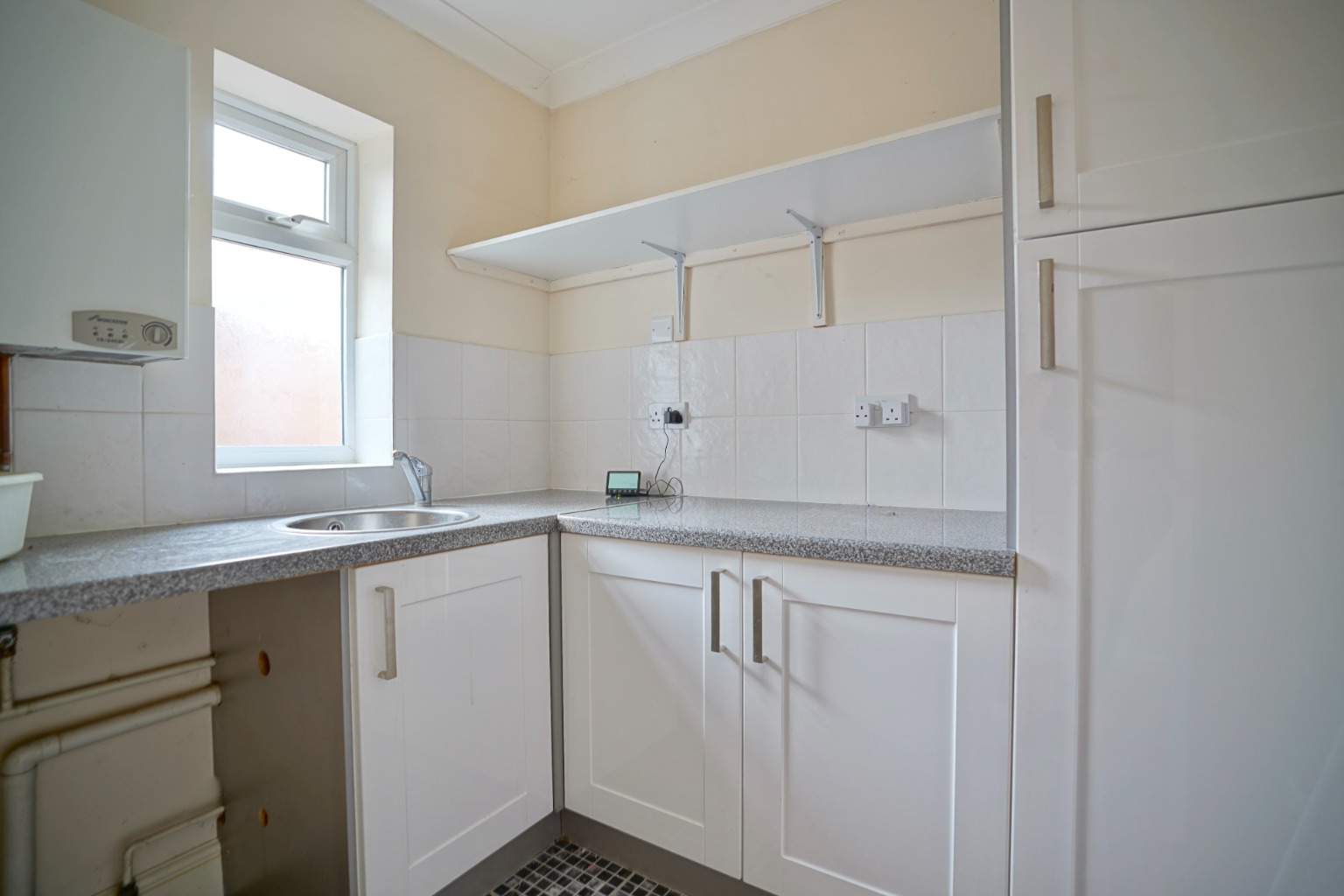 4 bed bungalow for sale in Ramsey Road, St. Ives  - Property Image 8