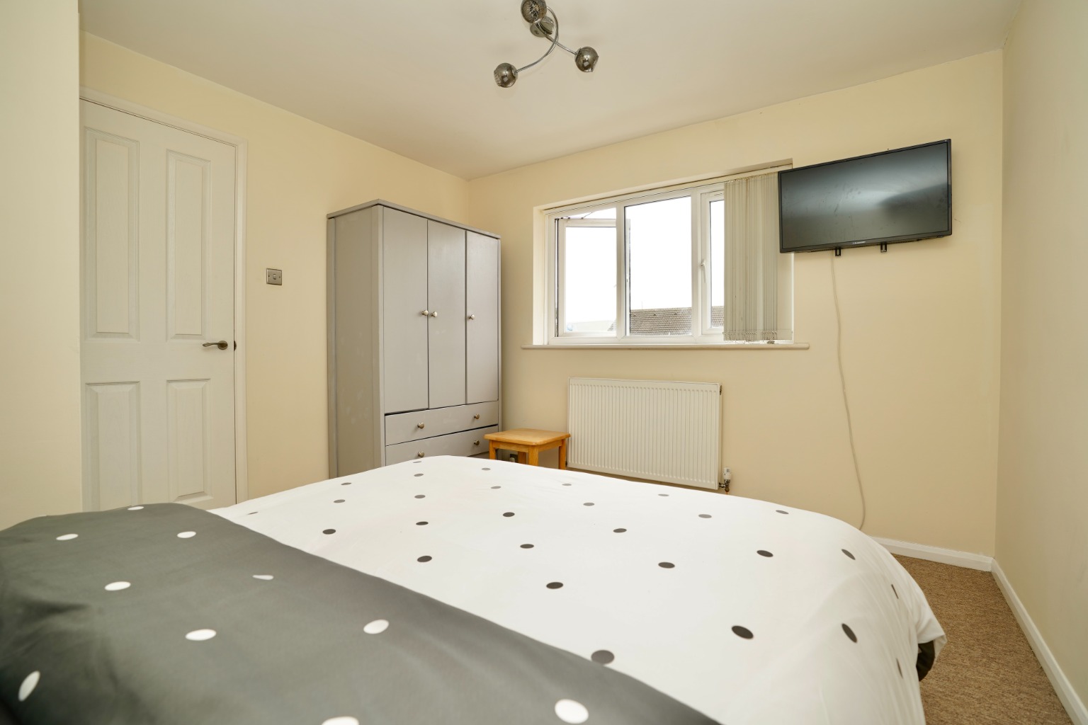 1 bed terraced house for sale in Derwent Close, St. Ives 5