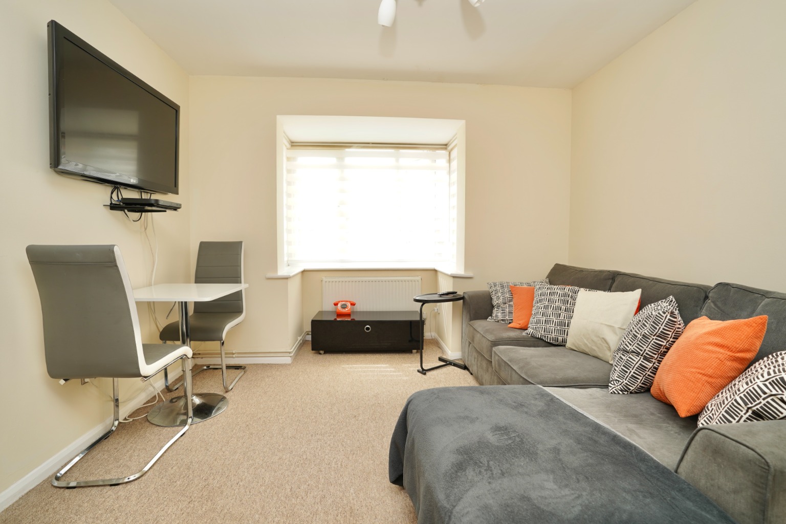 1 bed terraced house for sale in Derwent Close, St. Ives  - Property Image 5