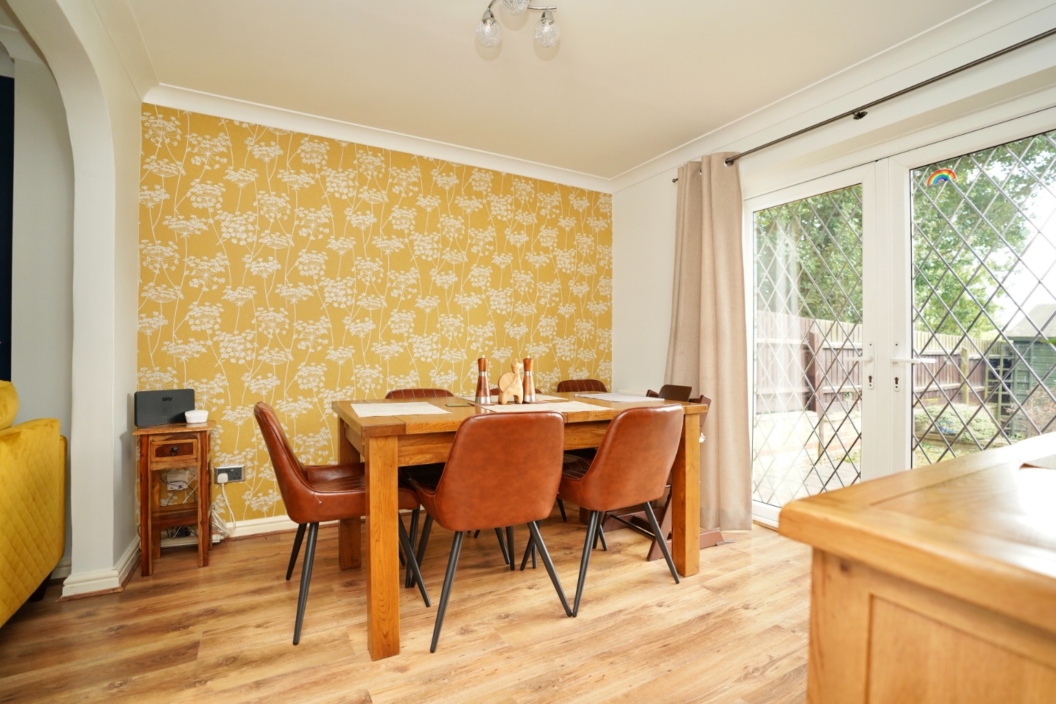 3 bed detached house for sale in Hillfield, Huntingdon 3