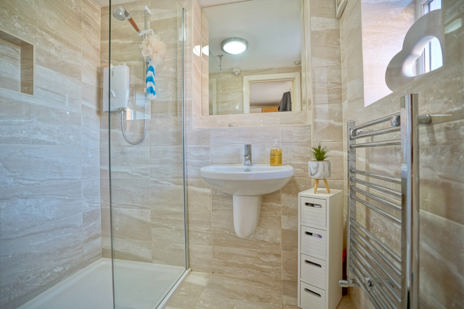 4 bed semi-detached house for sale in Coldhams South, Huntingdon  - Property Image 12