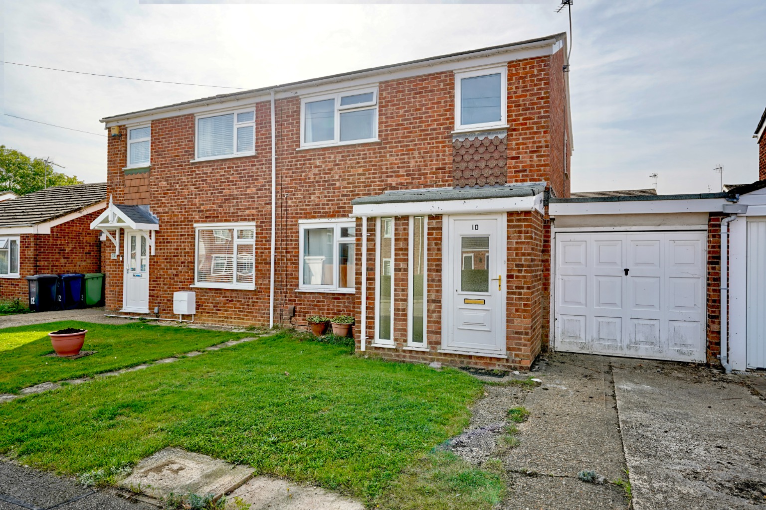 3 bed semi-detached house for sale in Wellington Avenue, St. Ives - Property Image 1