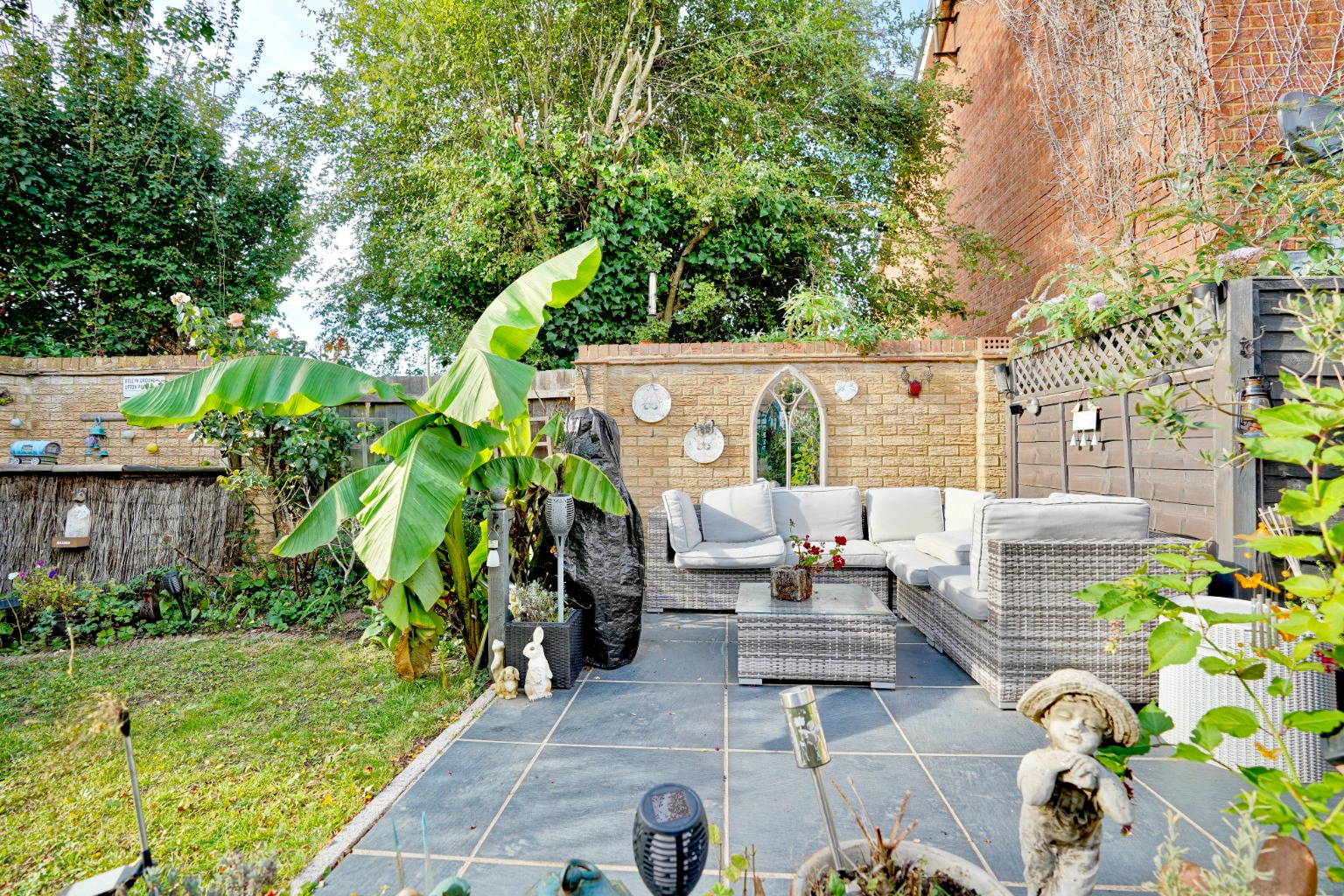 4 bed detached house for sale in Wertheim Way, Huntingdon  - Property Image 11