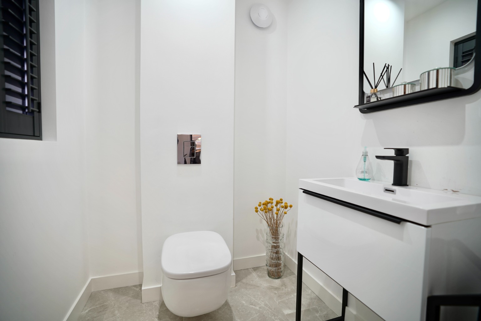 4 bed detached house for sale in High Street, Huntingdon 10