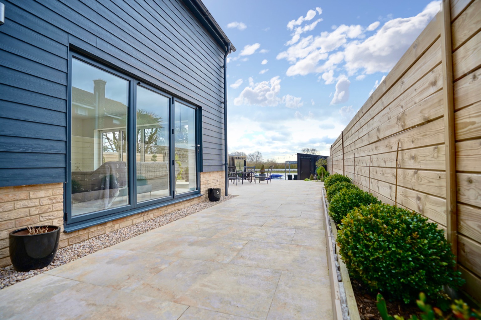 4 bed detached house for sale in High Street, Huntingdon  - Property Image 16