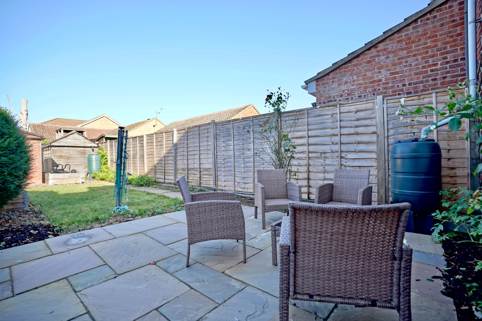 3 bed terraced house for sale in Forsythia Road, St. Ives  - Property Image 13