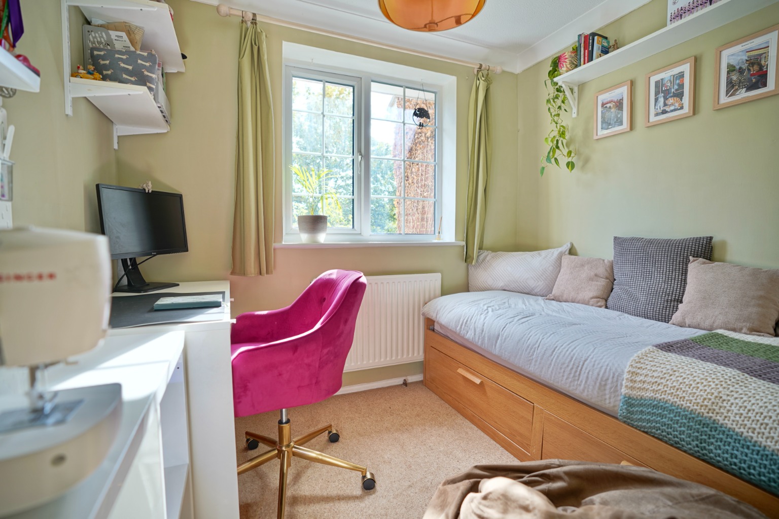 3 bed terraced house for sale in Erica Road, St. Ives  - Property Image 10