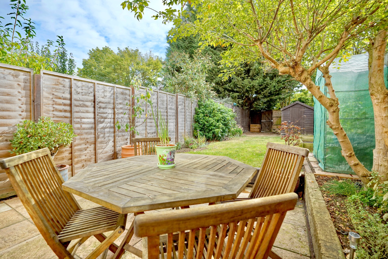 3 bed terraced house for sale in Erica Road, St. Ives  - Property Image 2