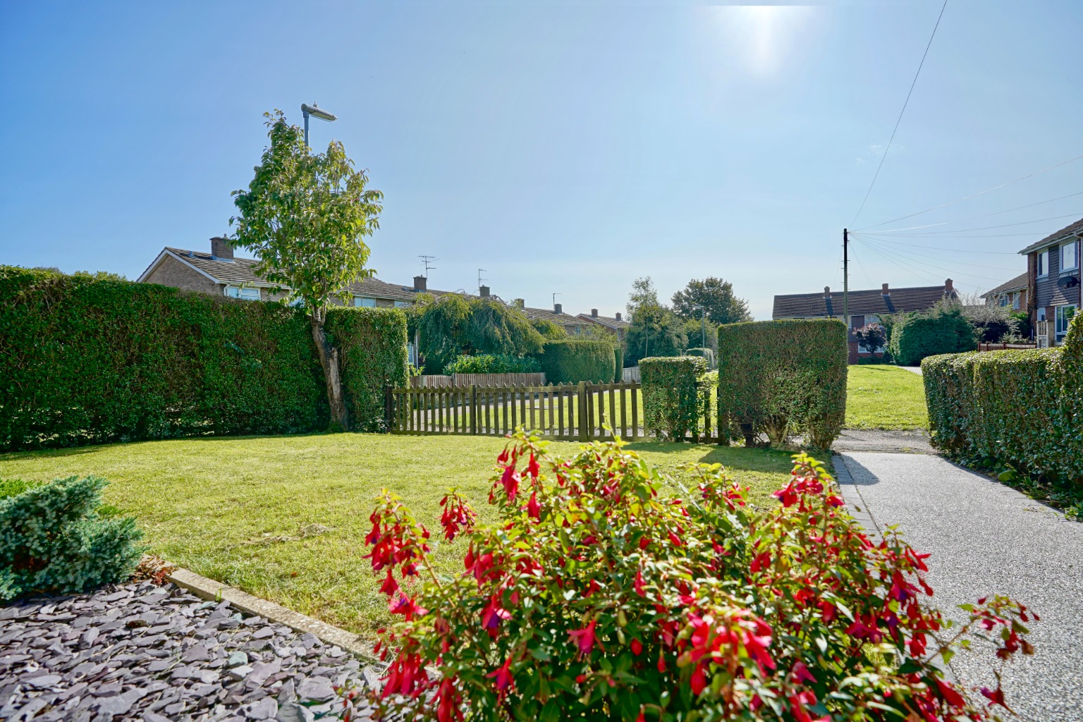 3 bed end of terrace house for sale in Prospero Way, Huntingdon  - Property Image 12