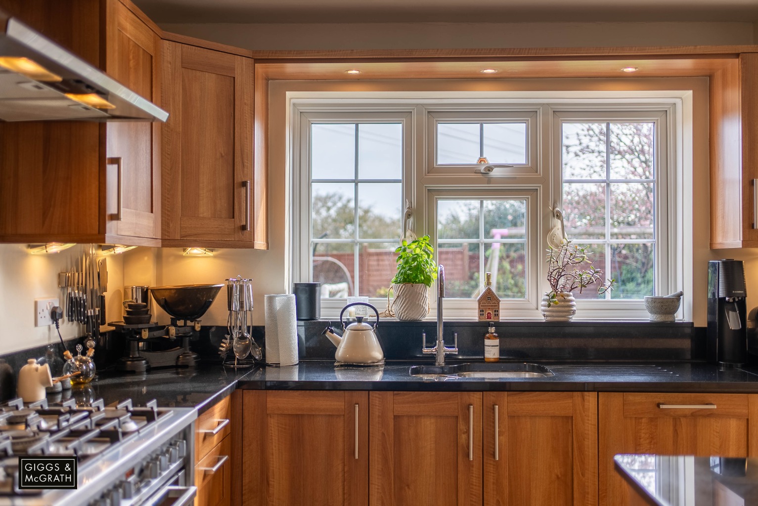 4 bed detached house for sale in Suffolk Close, St. Ives  - Property Image 9