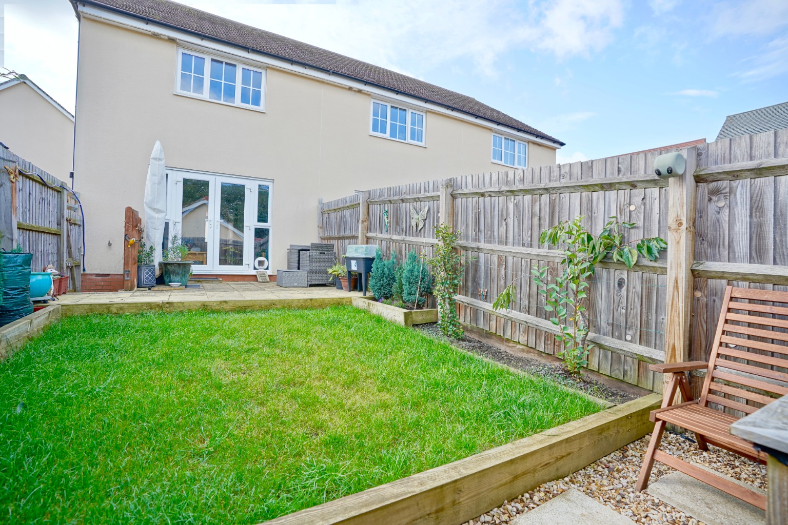 2 bed end of terrace house for sale in Summer's Hill Drive, Cambridge, CB23