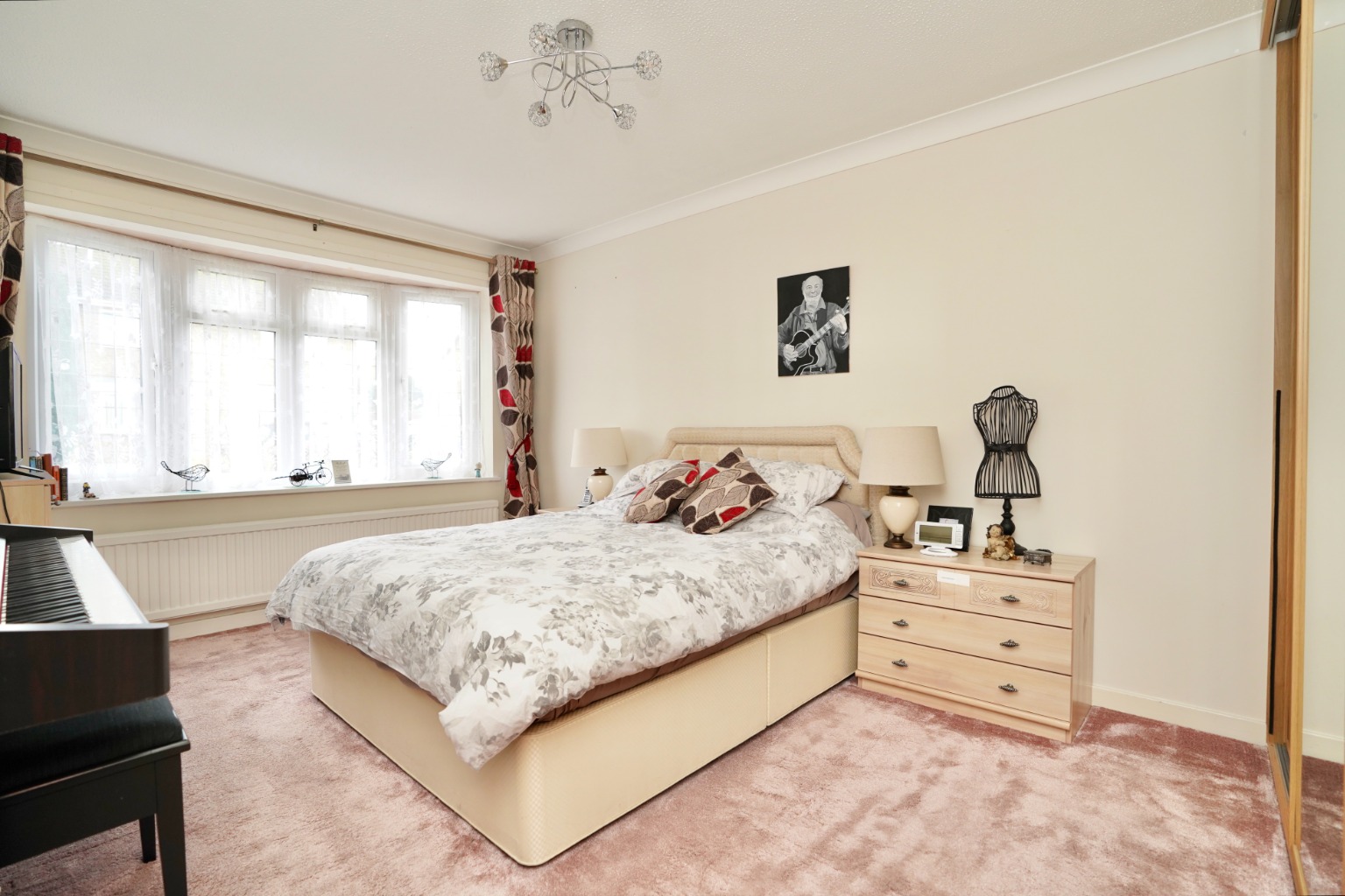 3 bed semi-detached bungalow for sale in Russett Avenue, St. Ives  - Property Image 7