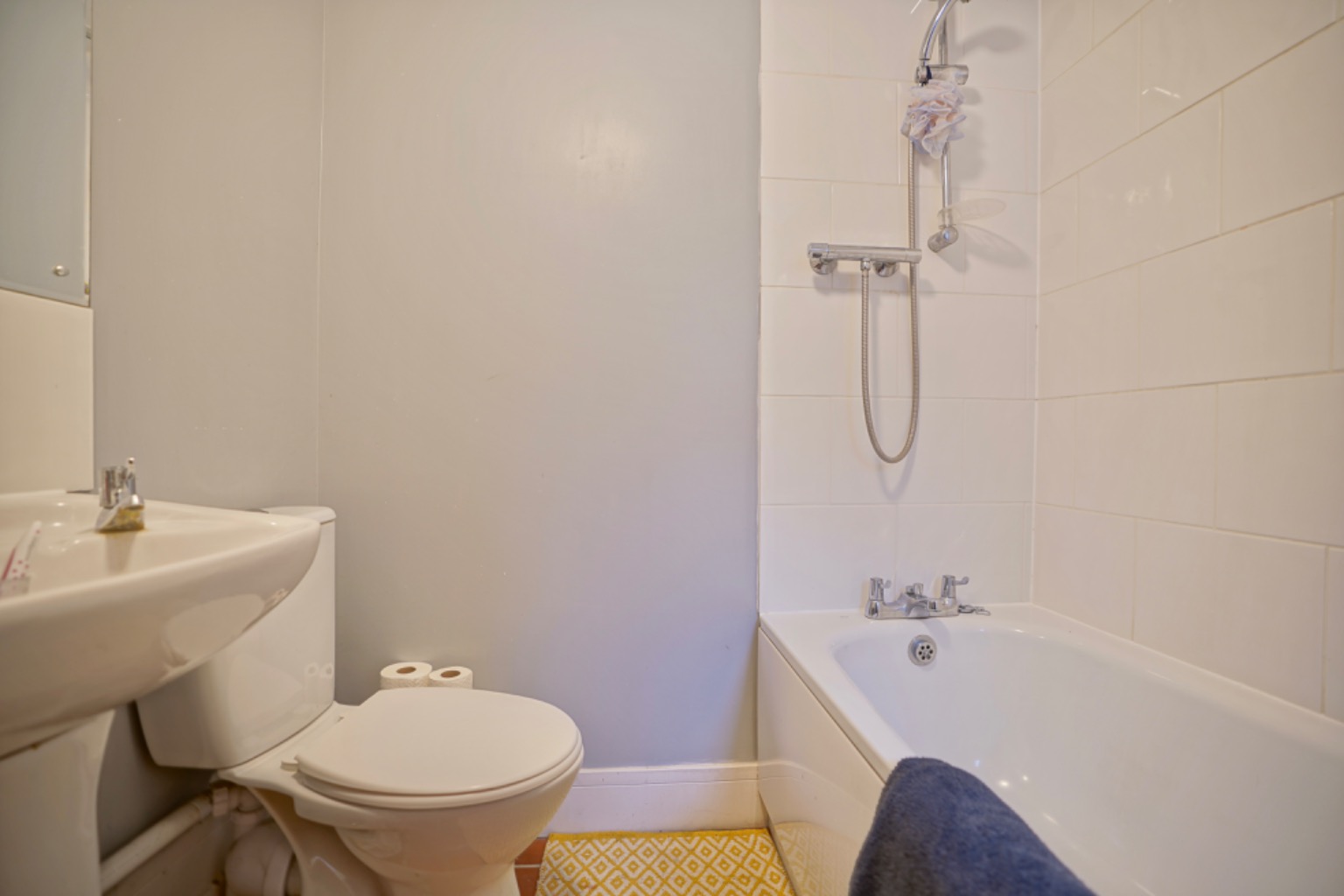 2 bed terraced house for sale in Somersham, Cambridgeshire  - Property Image 11