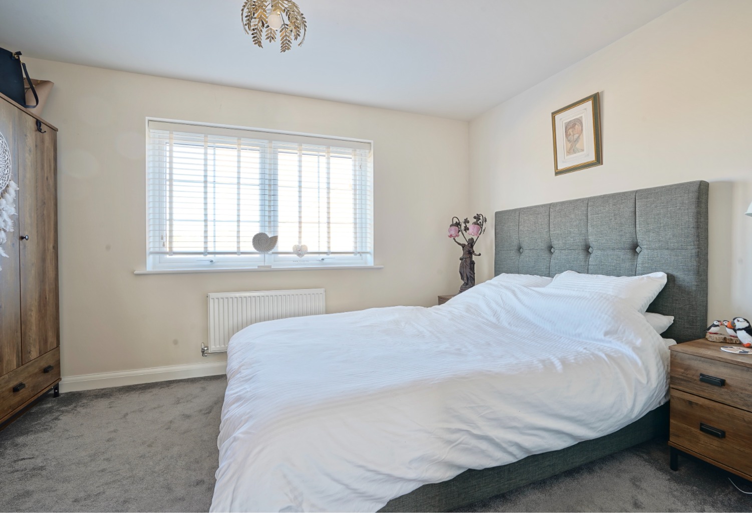 3 bed semi-detached house for sale in Gumcester Way, Huntingdon  - Property Image 8