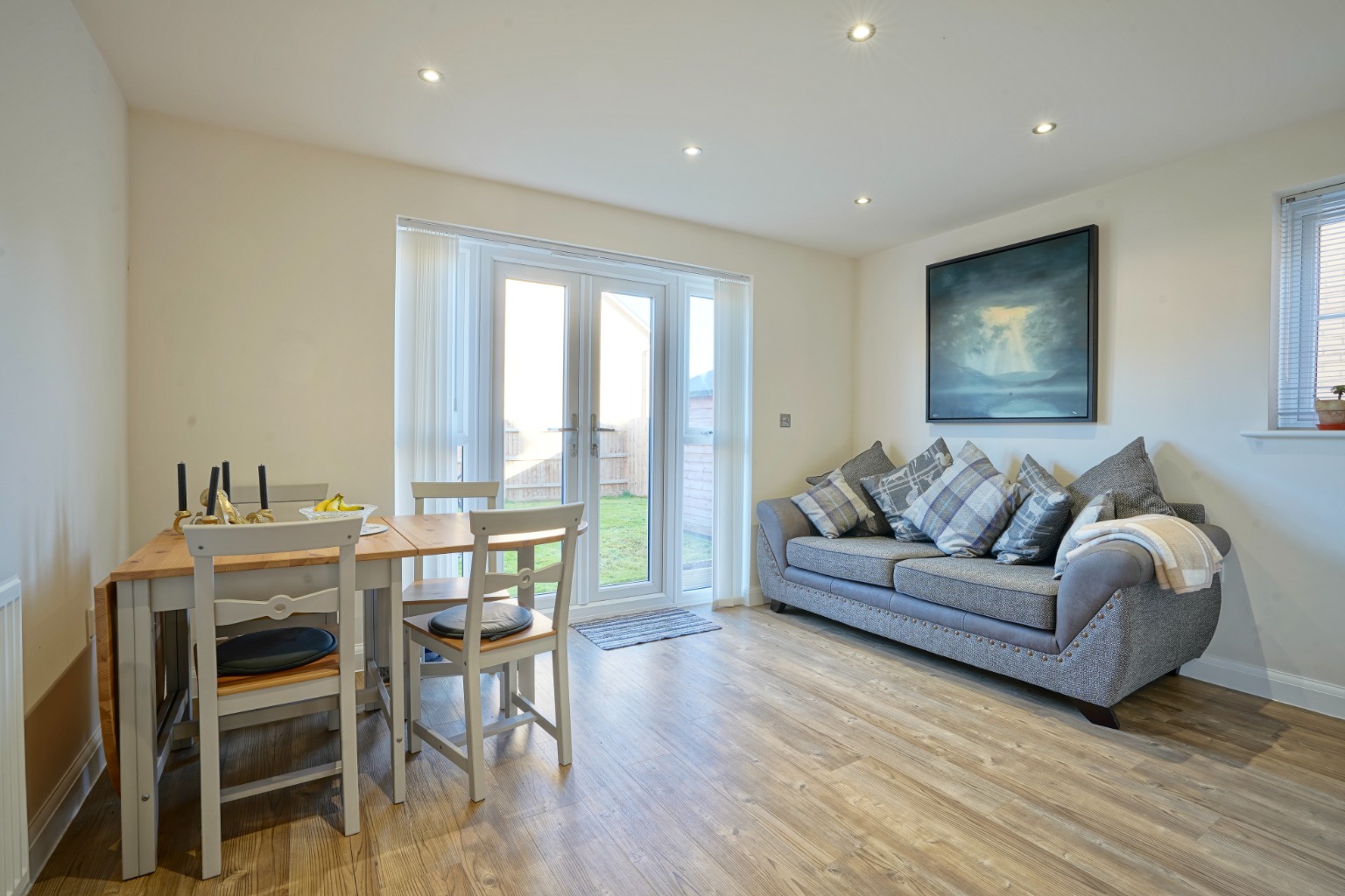 3 bed semi-detached house for sale in Gumcester Way, Huntingdon  - Property Image 6