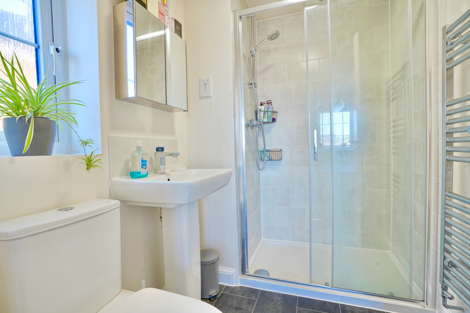 3 bed semi-detached house for sale in Gumcester Way, Huntingdon  - Property Image 9